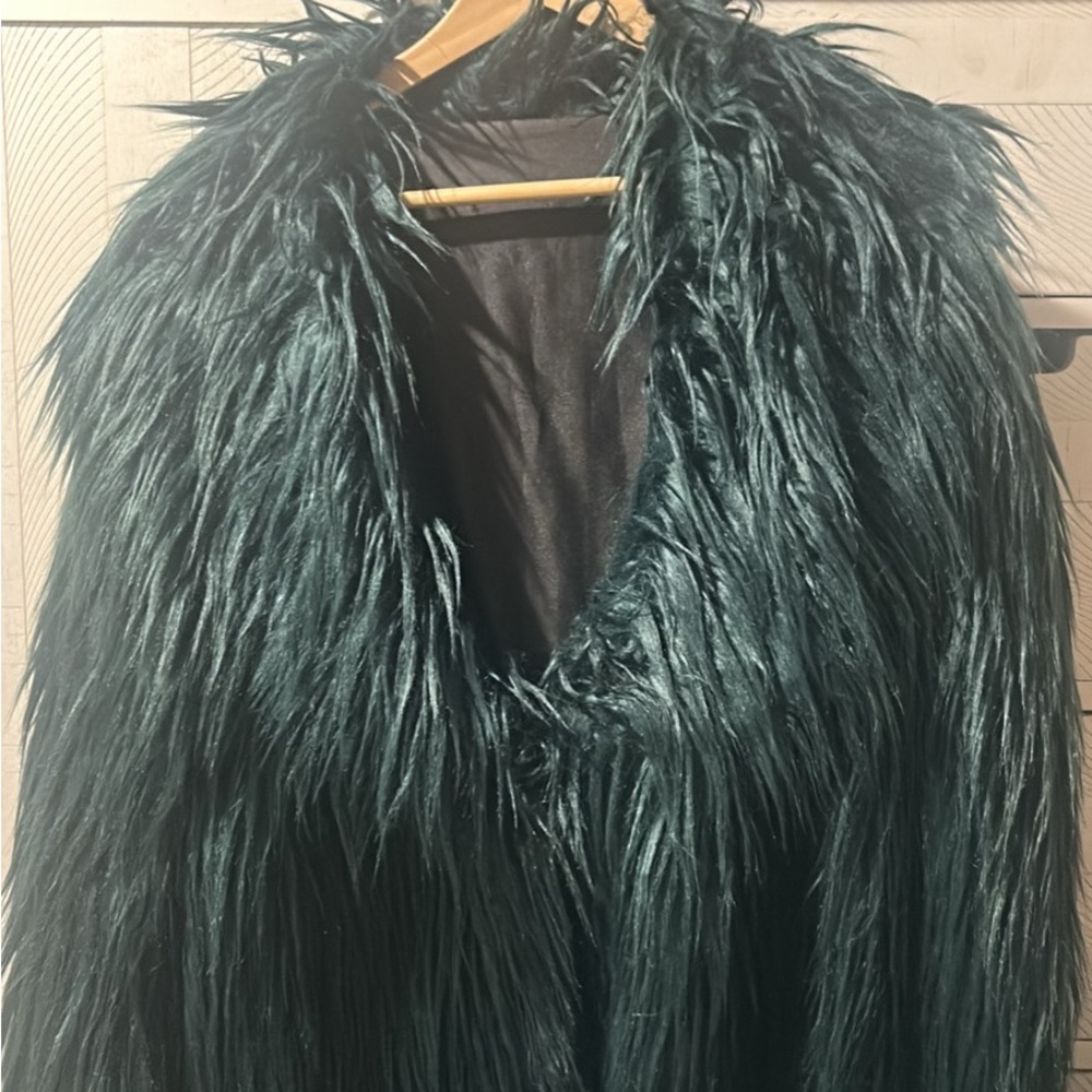 Plush Green Teddy Jacket with Oversized Fit and V-Neckline